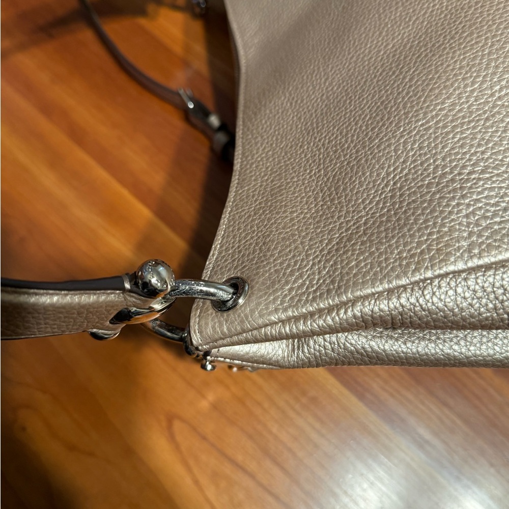 Coach gold leather handbag - Picture 12 of 16